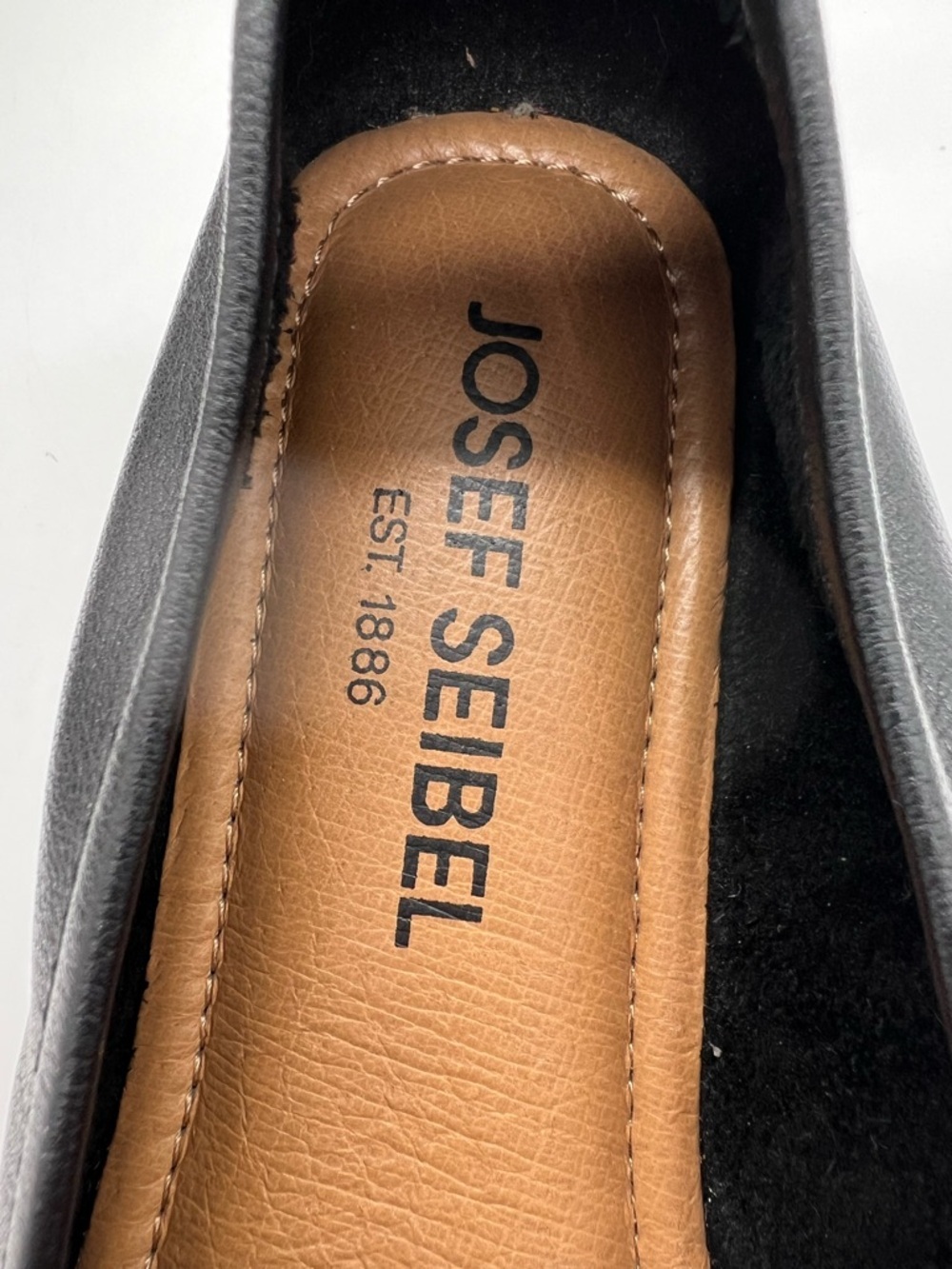 Josef Seibel Black Leather Slip-On Fenja Ballet Flats Size 6.6 - Picture 10 of 12